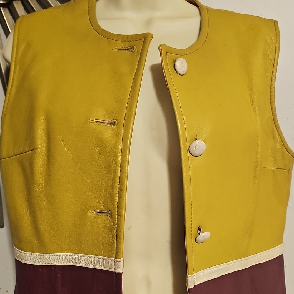 Your opportunity to own Something truely Vintage, 70's  Leather Shift Dress Vest - Picture 3 of 16